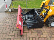 Schneeschieber mit Hydraulischer Seitenverstellung